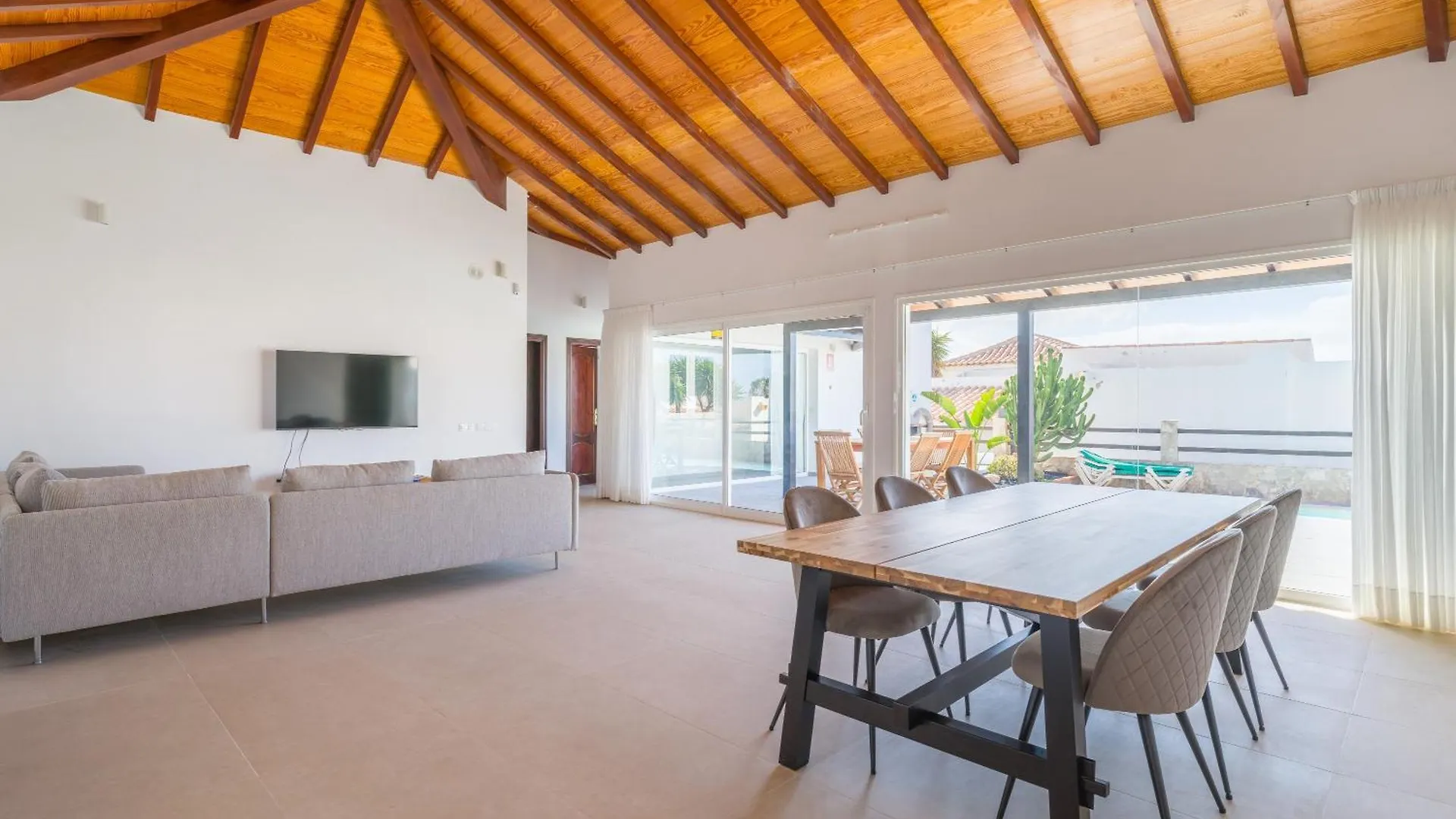 Villa Lobos With Private Pool And Bbq カレタ・デ・フステ