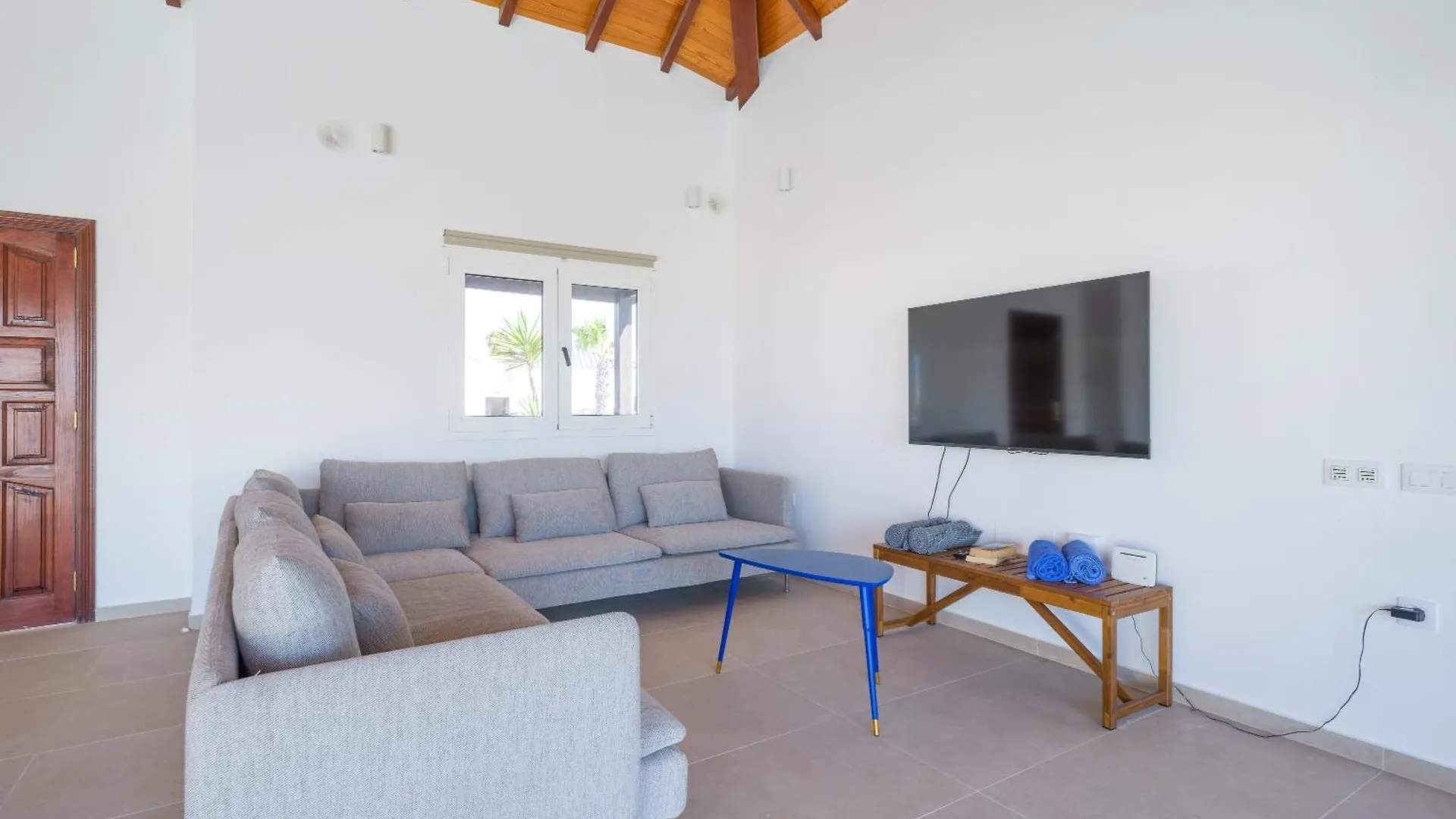 Villa Lobos With Private Pool And Bbq カレタ・デ・フステ